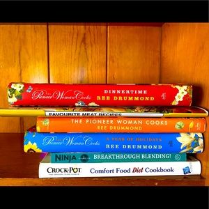 3 Pioneer Woman books by Ree Drummond, amazing shape and 2 other cookbooks!